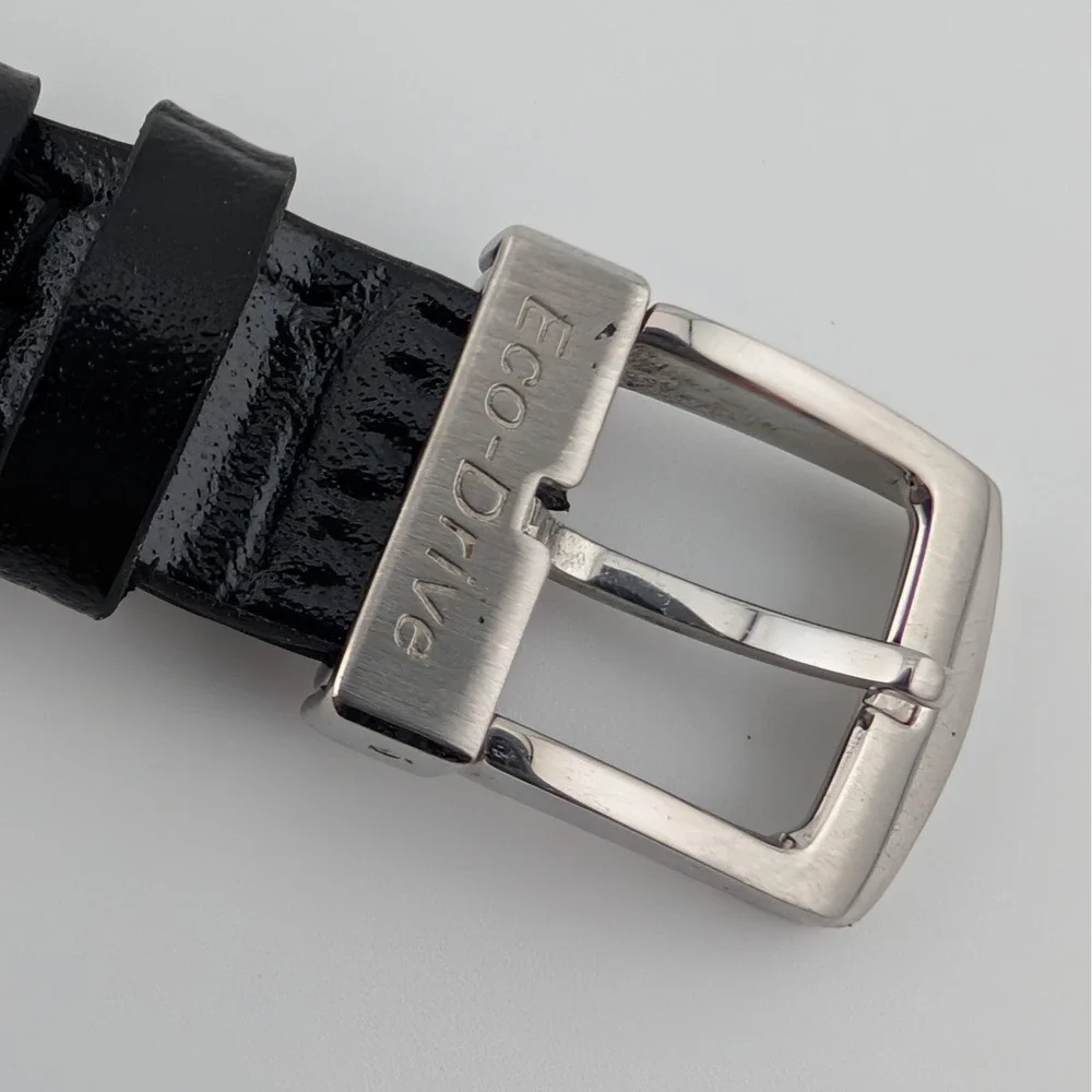 Citizen Eco-Drive Silhouette B023-S025800 Unique Oval Lug New Capacitor 24mm